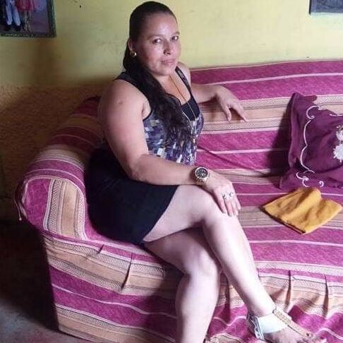 Sweet Aixa, Mature slut with huge ass and big tits