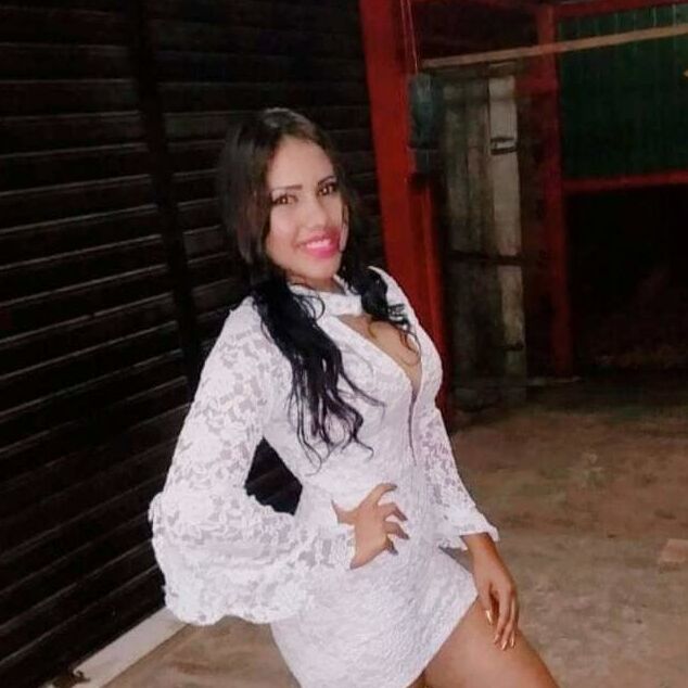 KR. Oliveira loirinha super gostosa