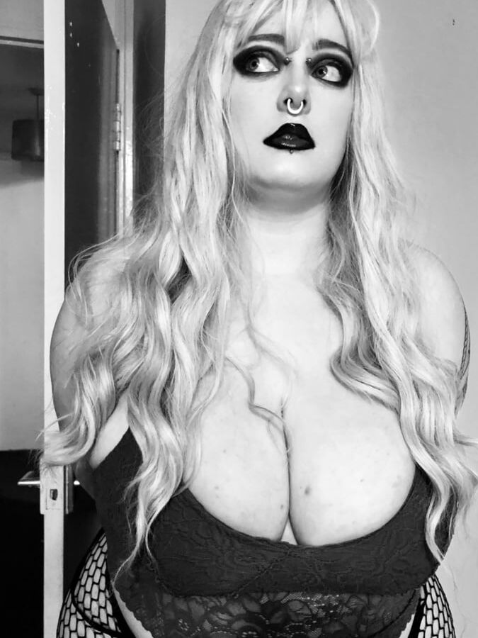 BBW Amateur