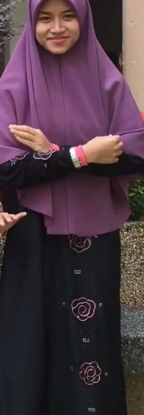 Ustazah Siti Tudung Labuh