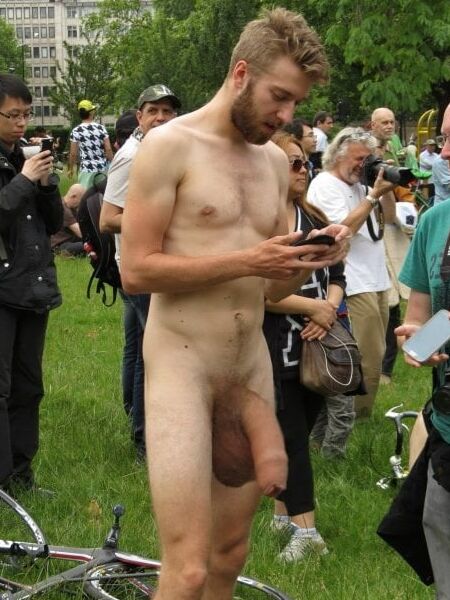 London naked Bike Tour