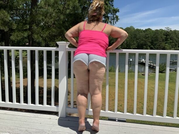 Wives in Daisy Dukes!