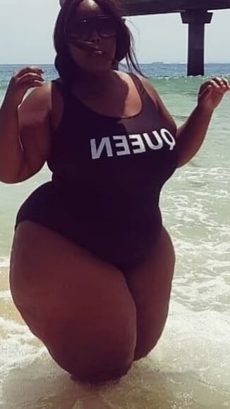 Mega pear bbw king size D