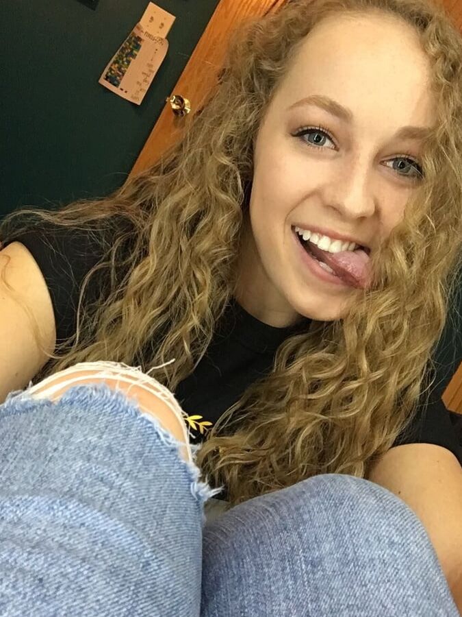 Stunning Blonde Ellie