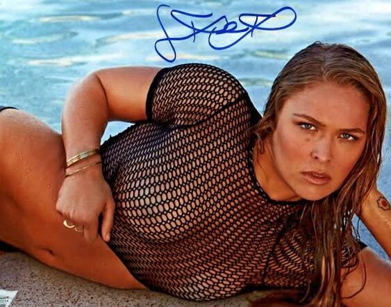 Ronda rousey sexy hot bitch