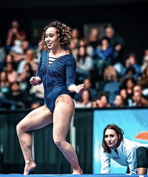 Katlyn Ohashi, super sexy Gymnast