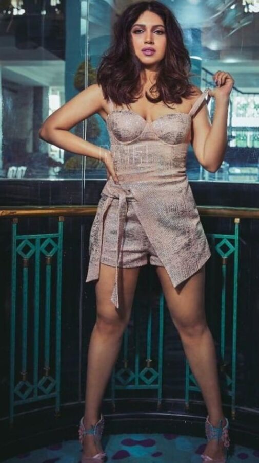 Bhumi pednekar sexy hot