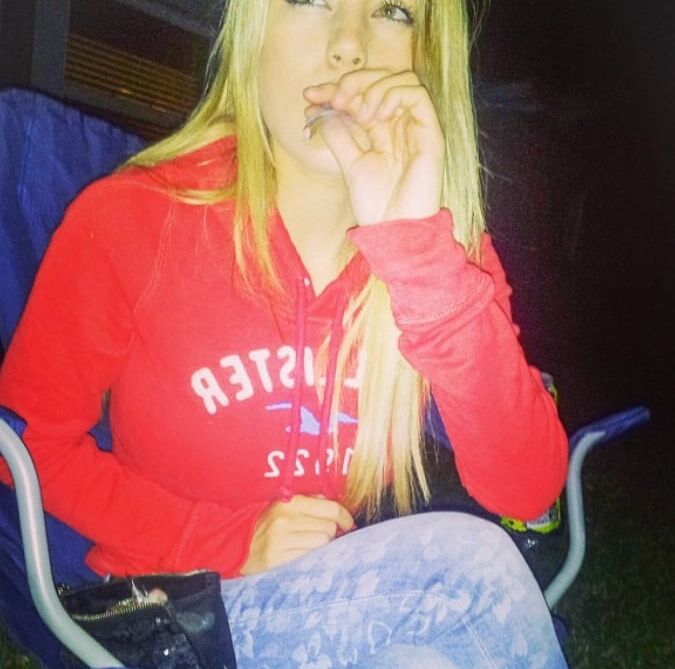 Girl Who Loves Weed