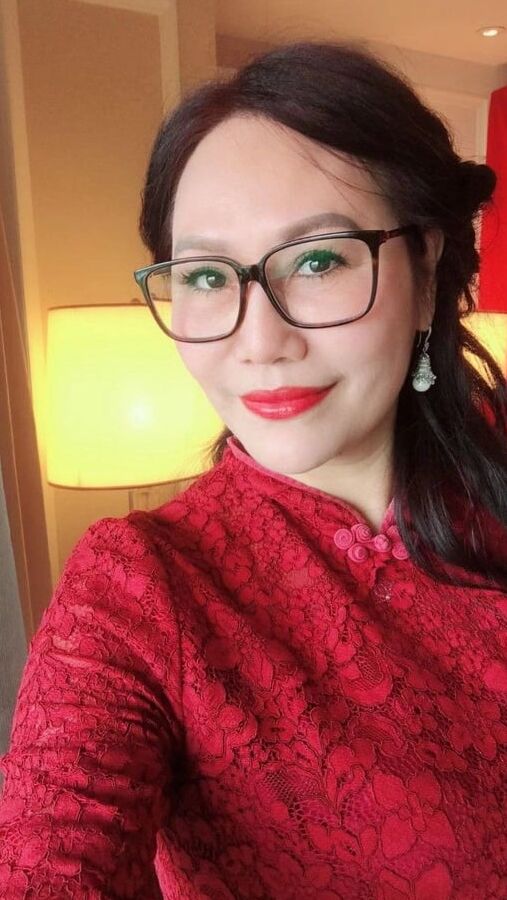 My best friend hot mom