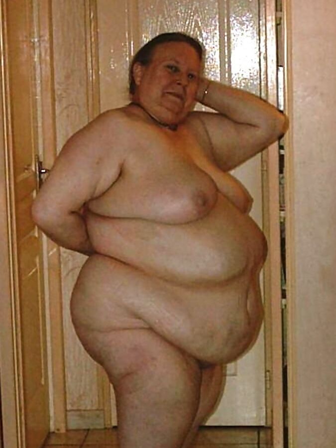 Hotty grands I would luv to make love too...