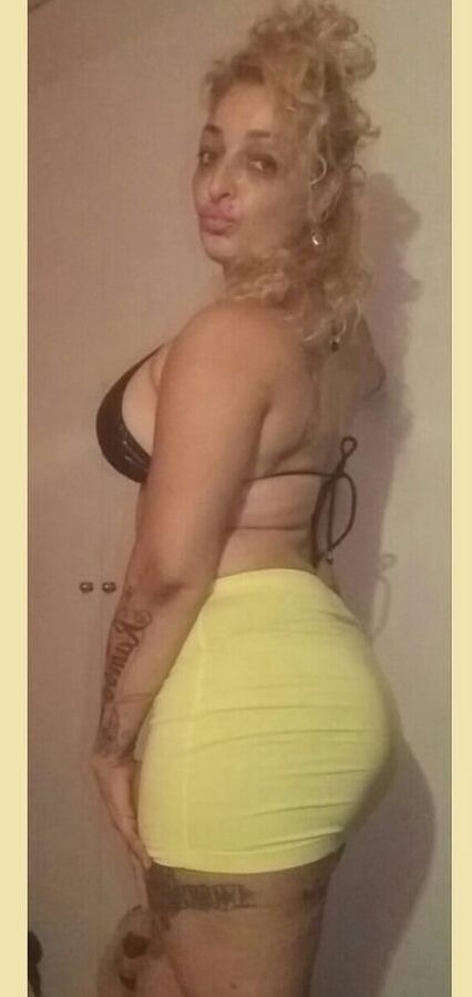sexy girl love to see more of you