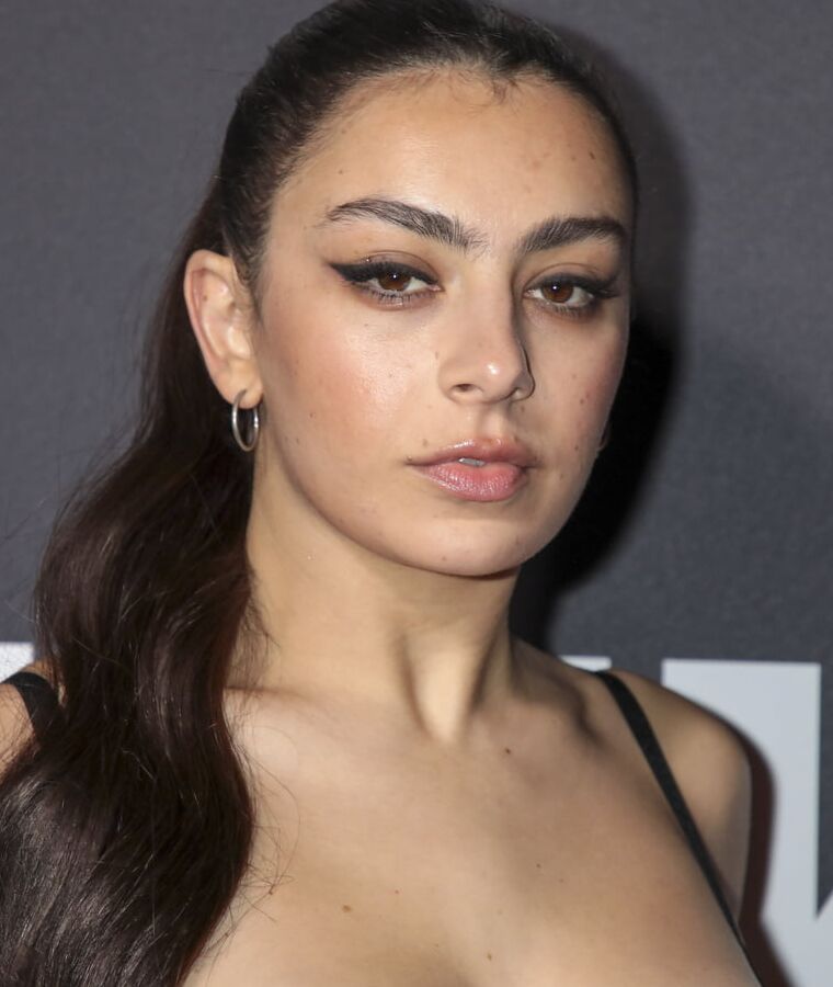 Charli-XCX NME Awards &;