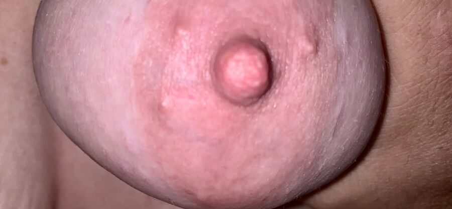 Mature wife saggy tits!!