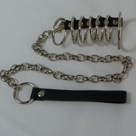 Cock leash