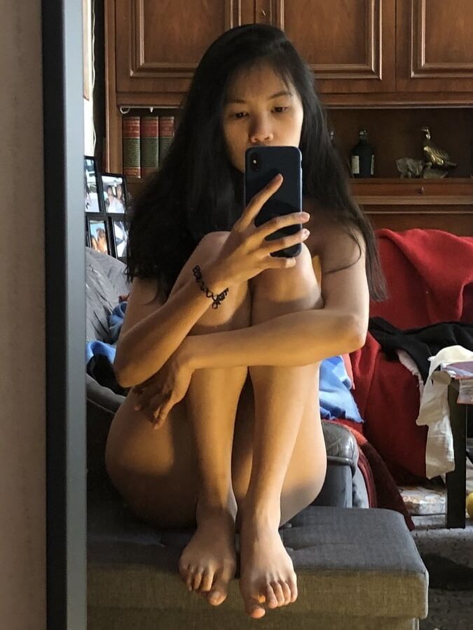 Naughty filipina slut loves to show her naked body