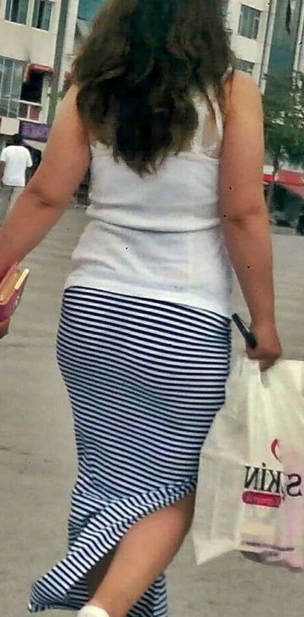 Milf outdoor bbw skirt etek olgun kadin sokak curvy turk