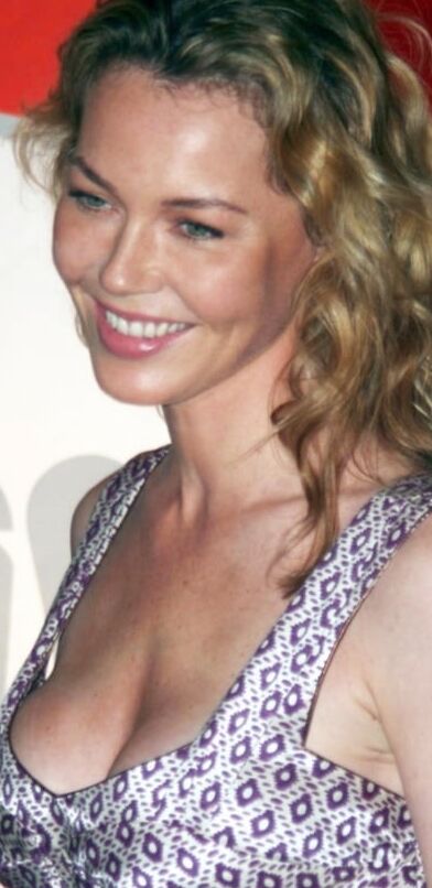 CONNIE NIELSEN