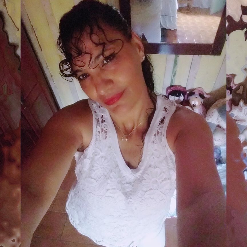 alejandra lira mature years