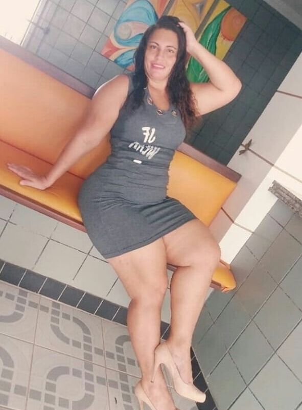 sexy girl love to see more of you