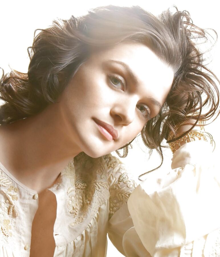Rachel Weisz -