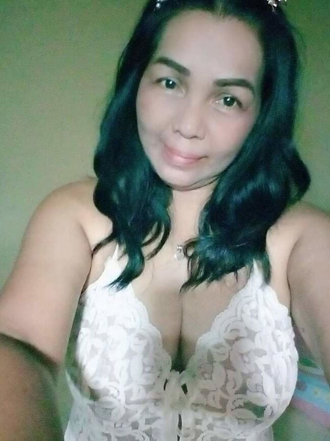 Thai mother big tits
