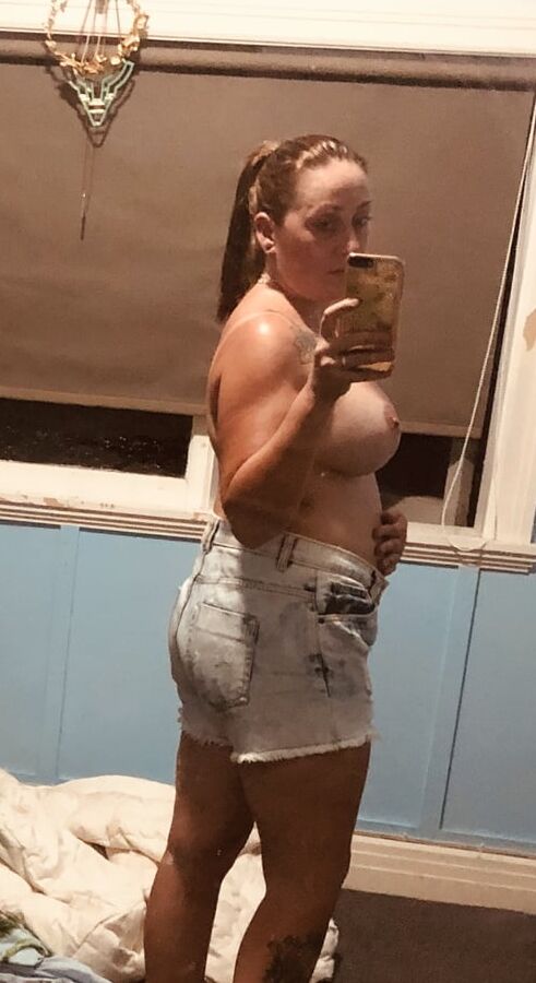 Australian mom of girls craving for asians cock
