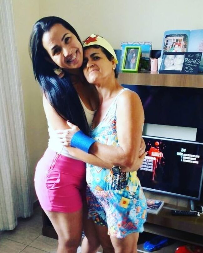 Tezuda gostosa (hot milf)