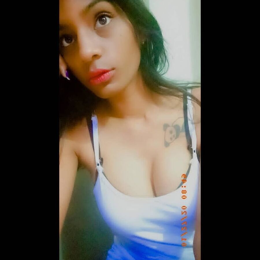 few hot indian girls nudes posting soon ...