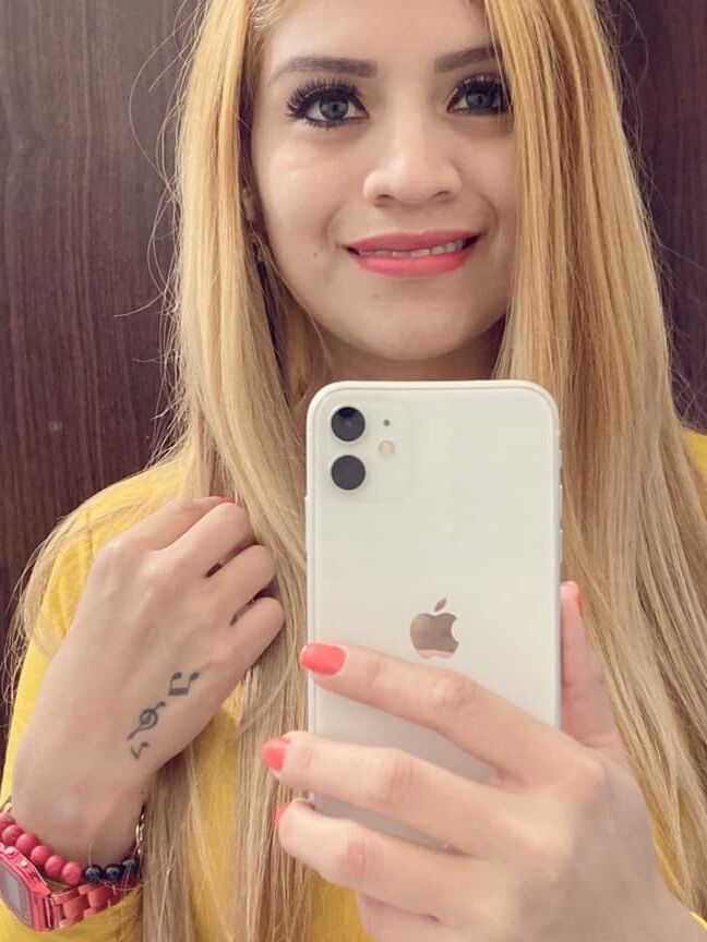 NENA HERMOSA