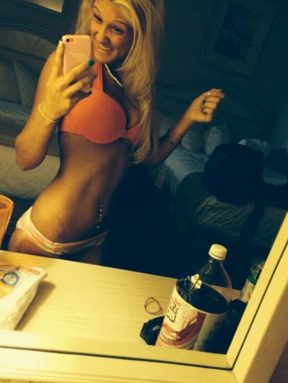 Blonde Selfie Chick