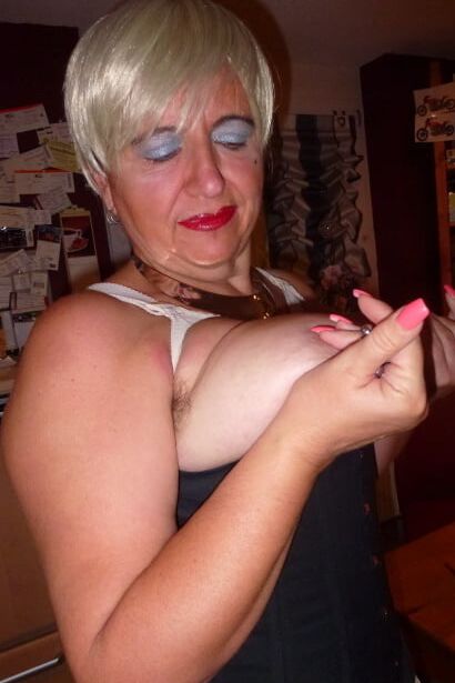 EHENUTTENFOTZE Sklavin SLUT