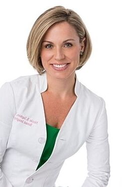 HOT SEXY MOMMA AND MD NICOLE SAPHIER