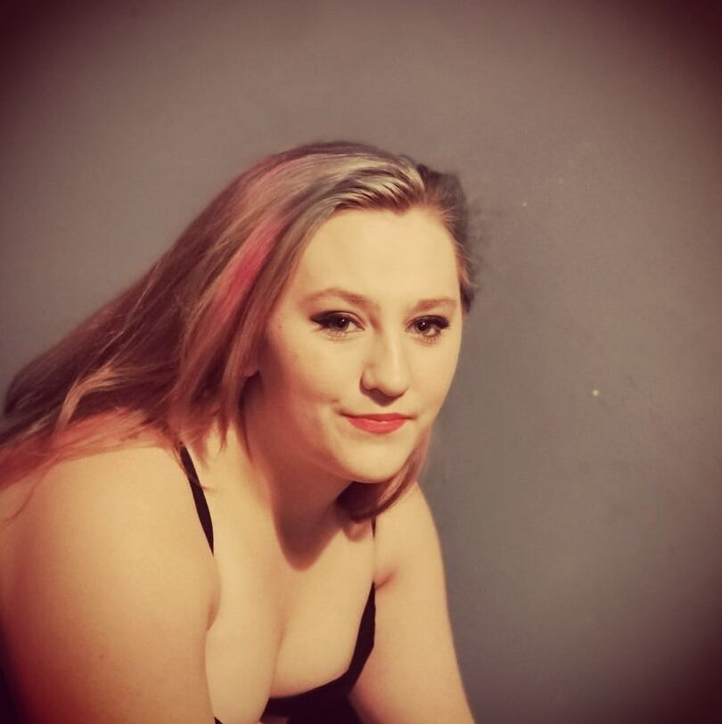 Sexy as fuck Chunky Slut