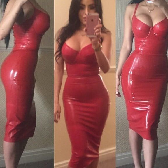 Latex amateur and selfie