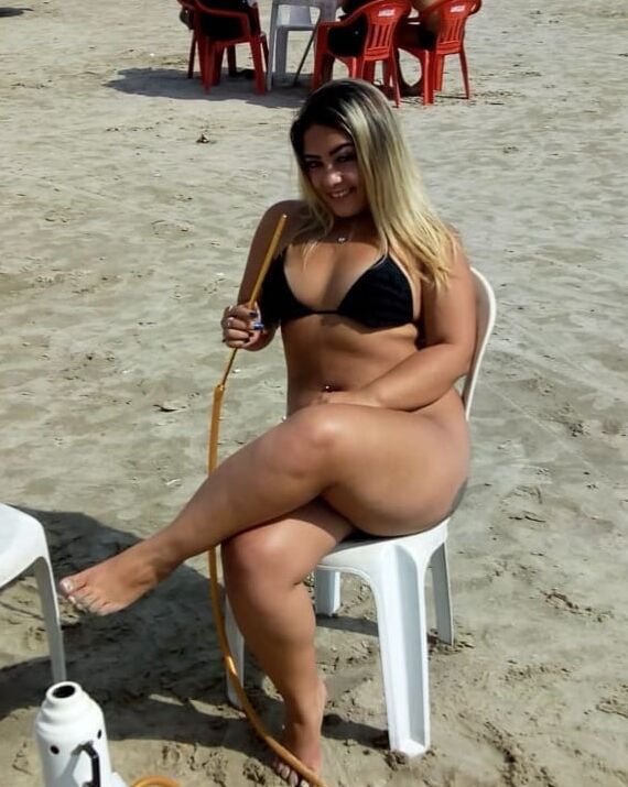 PUTA DO INSTAGRAM: Priscila Souza