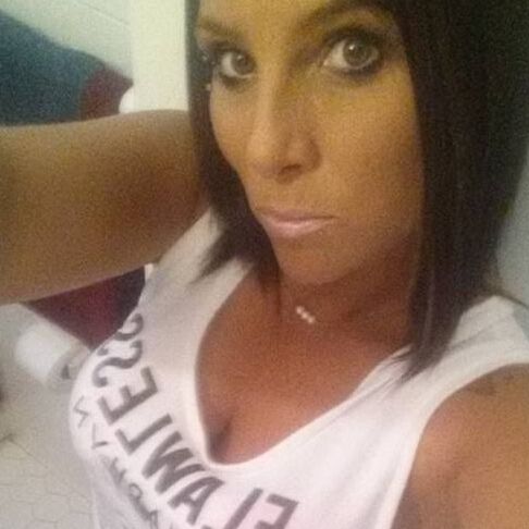 Tan Louisville, KY Girl