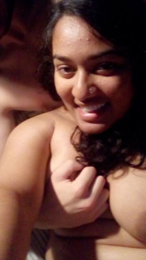desi hot nri girl sexy expressions