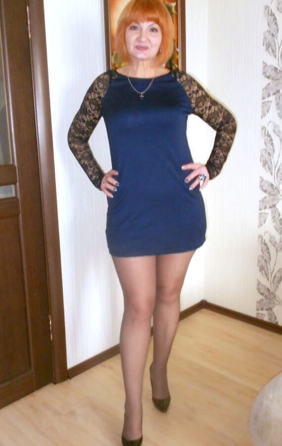 Mature in Pantyhoe, Nylons, Stockings, Naylon Corap