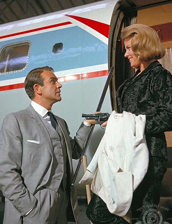 Celebrity - Honor Blackman - Goldfinger The avengers