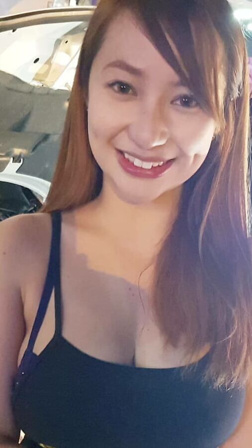 BWC Mag Why I love the Philippinas Smiling Xtra