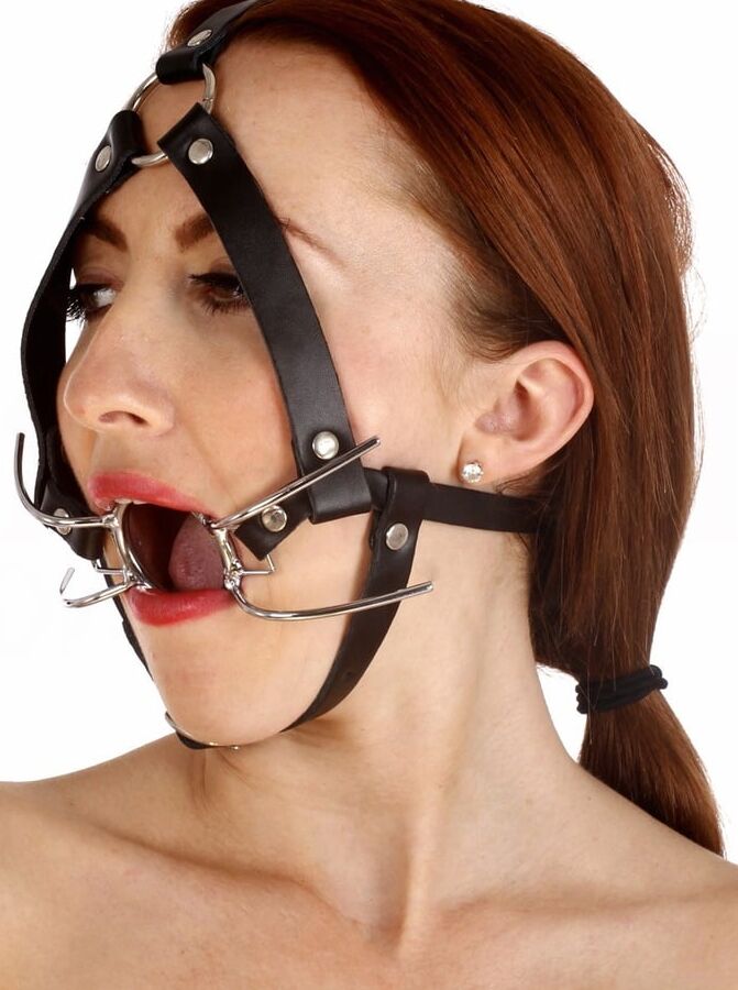 Girls in gag