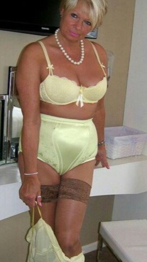 Top class mature bbw big tit woman
