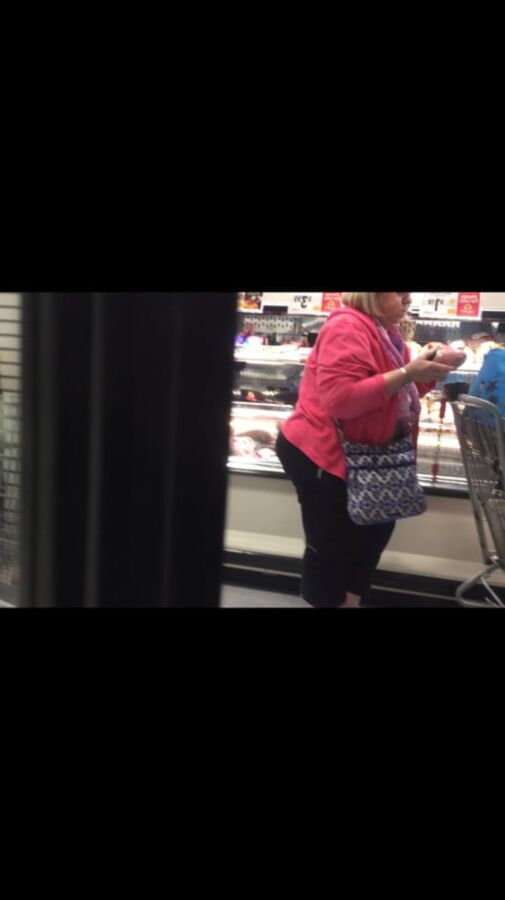 MEGA BOOTY WHITE GILF