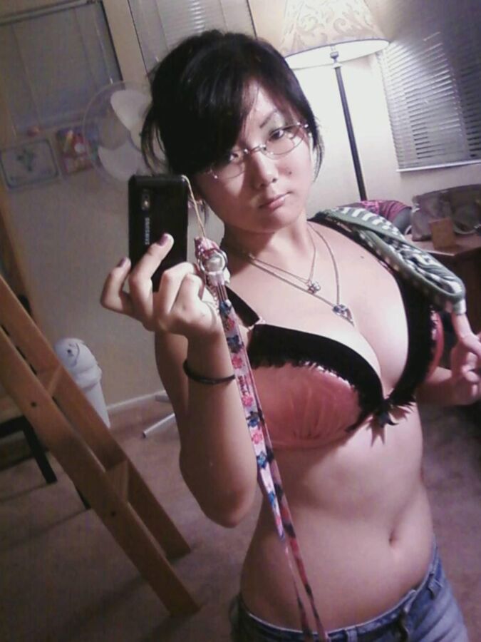 Cute Asian Selfies
