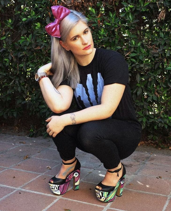 Courtney LaPlante