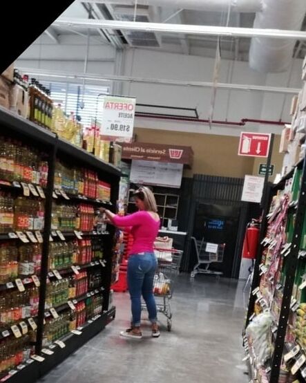 Madura riquisisima transparentando leggins