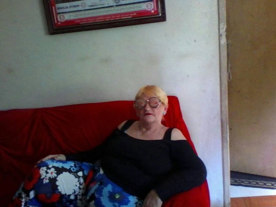 ABUELITA GOMEZ
