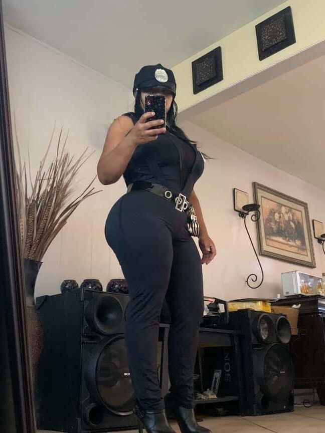 Thick California Latina