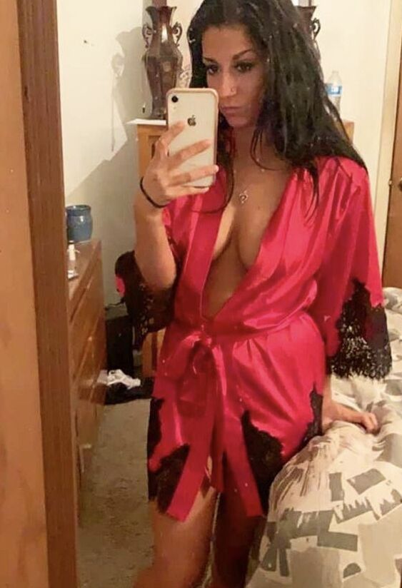Pakistani Girl From Illinois