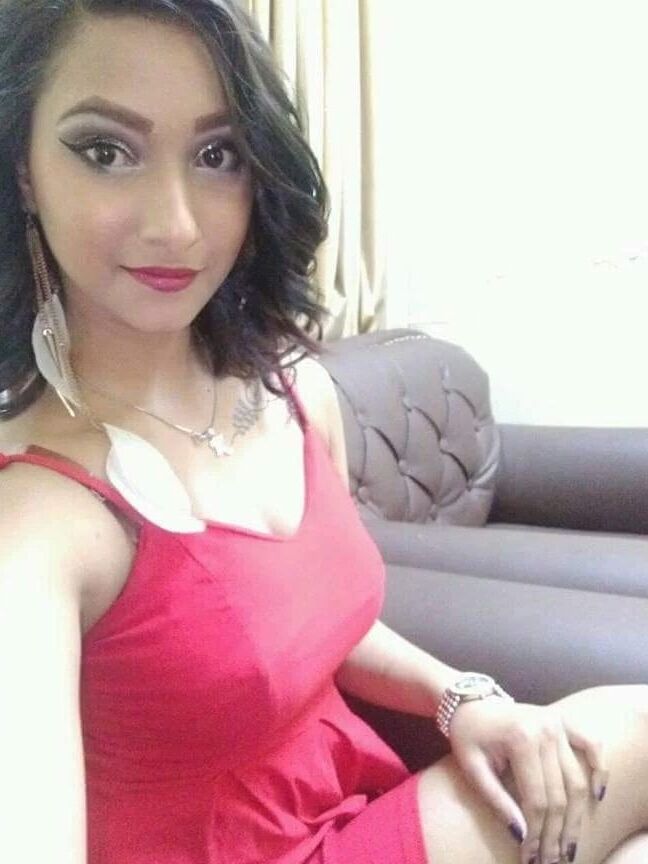few hot indian girls nudes posting soon ...